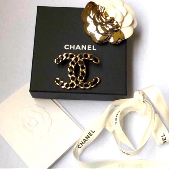 Chanel Brooch ABA713 B10484 NN009, Gold, One Size